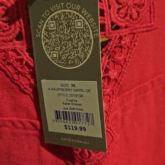 Hot Pink linen dess with broderie lace - Picture 4 of 4